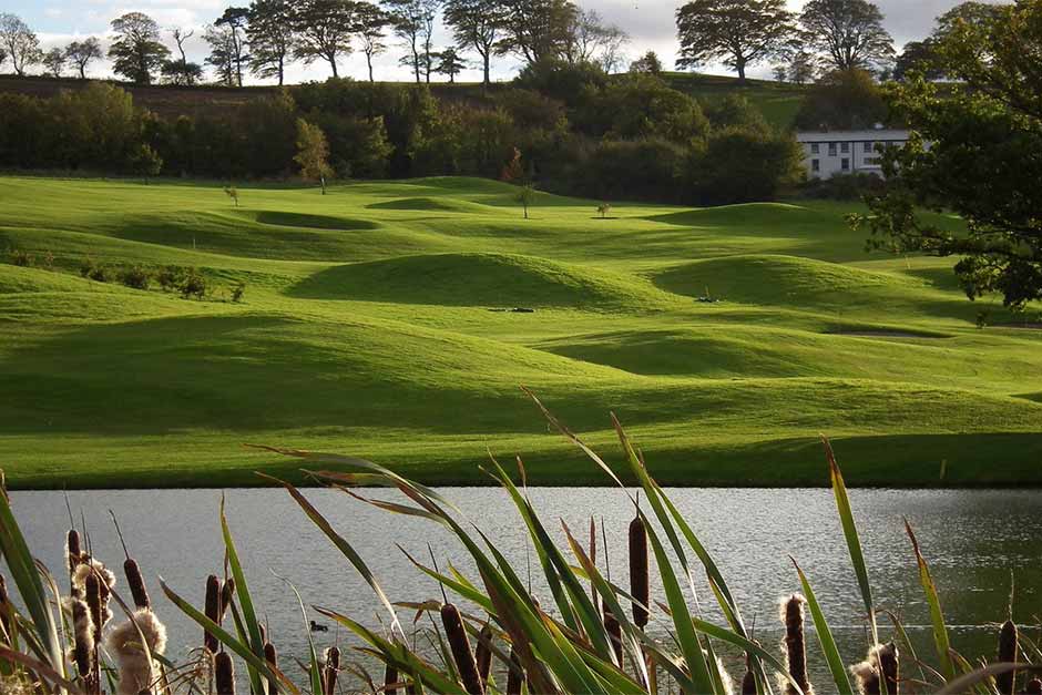 Holiday Cottages Near Golf Courses in North Devon. Portmore Golf Park